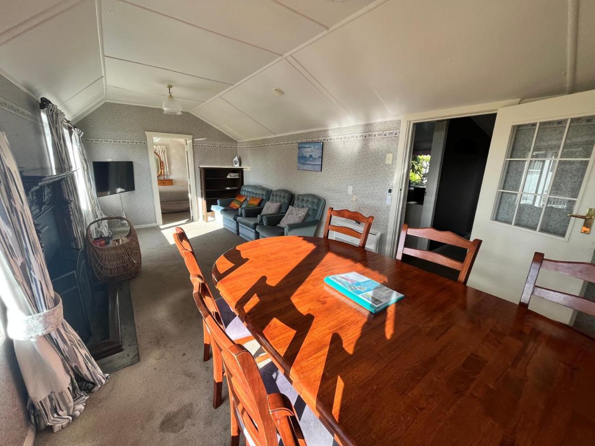 Garden - Tekapo Holiday home *